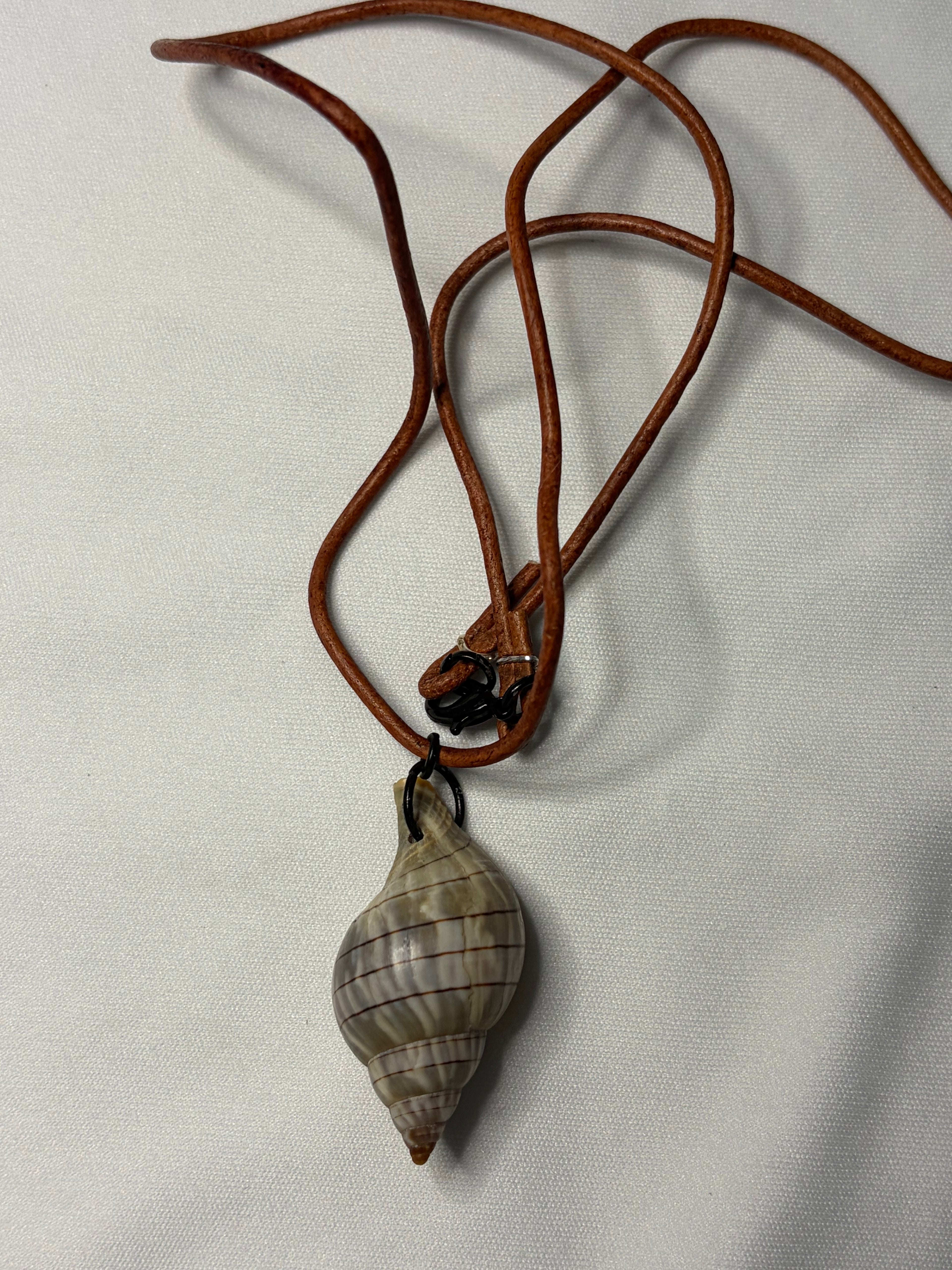 Natural Spiral Seashell Leather Necklace
