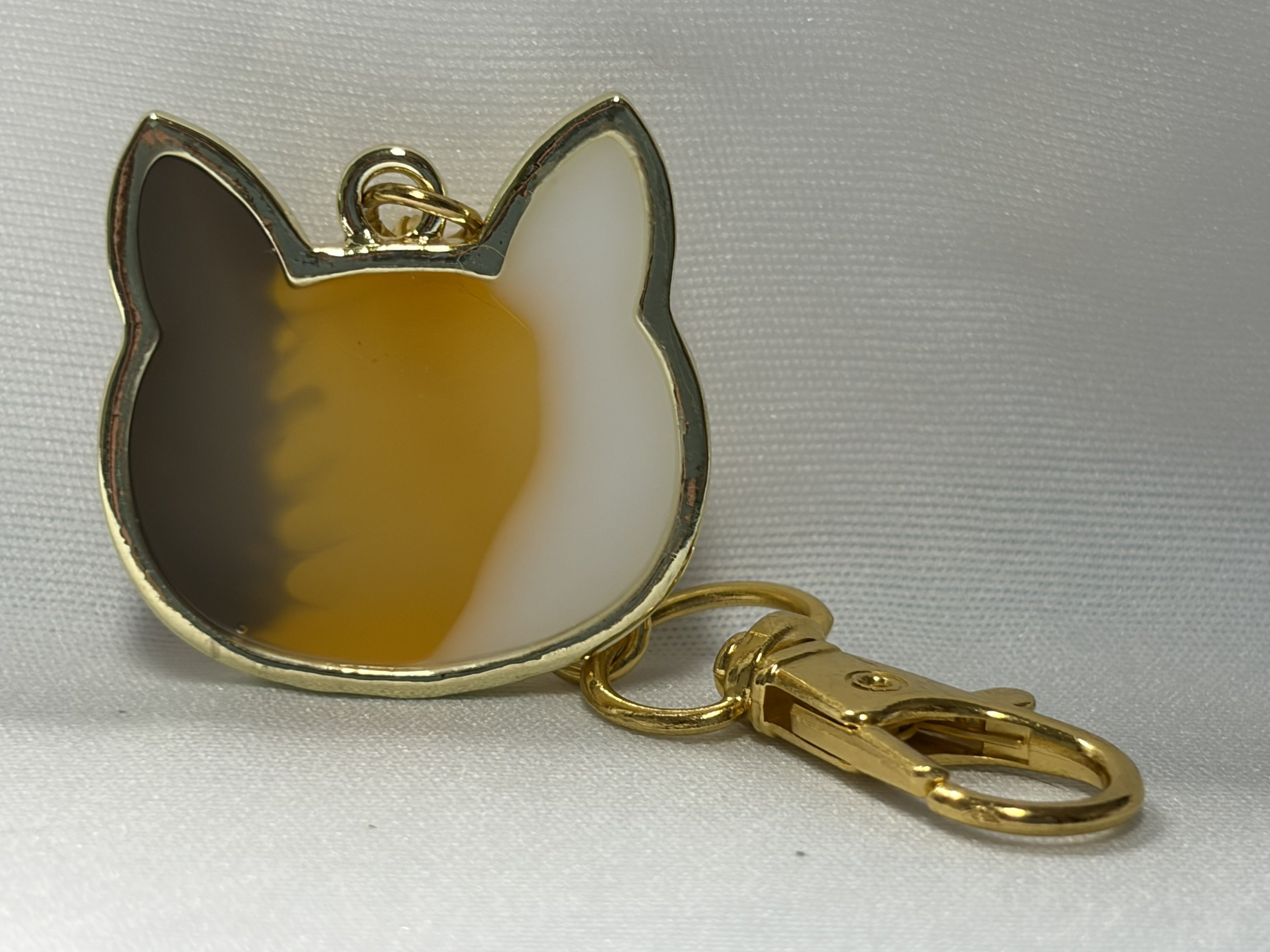 Personalized Cat Head Silhouette Keychain