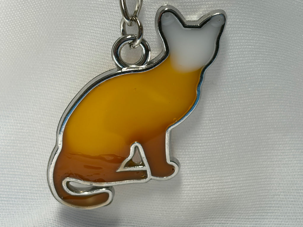 Personalized Sitting Cat Keychain