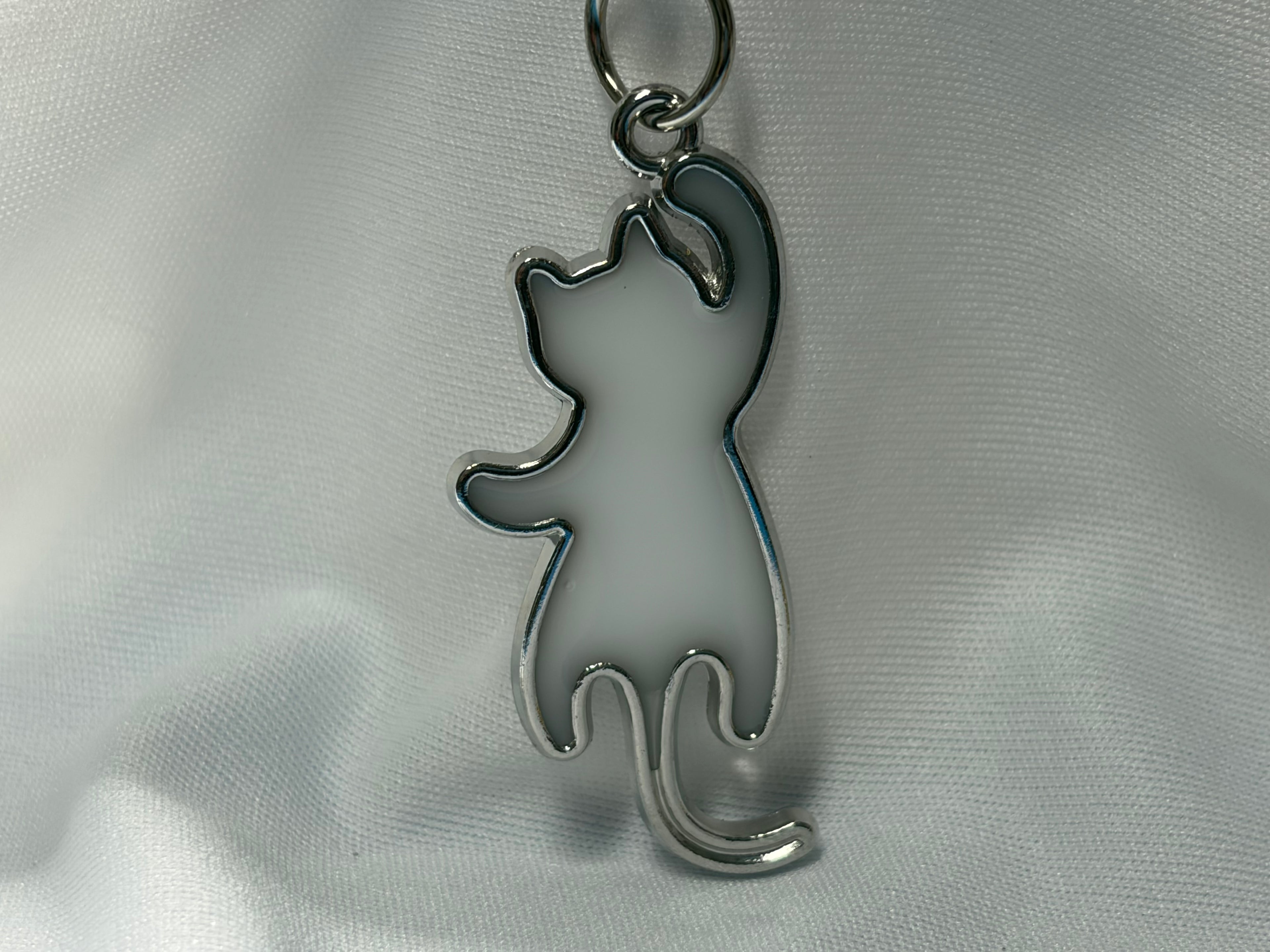 Personalized Playful Cat Silhouette Keychain